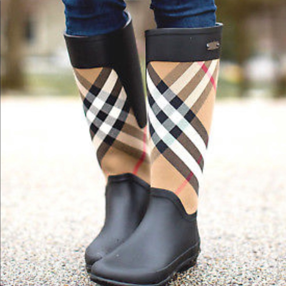 Burberry Clemence rain boots. Brand new size 8